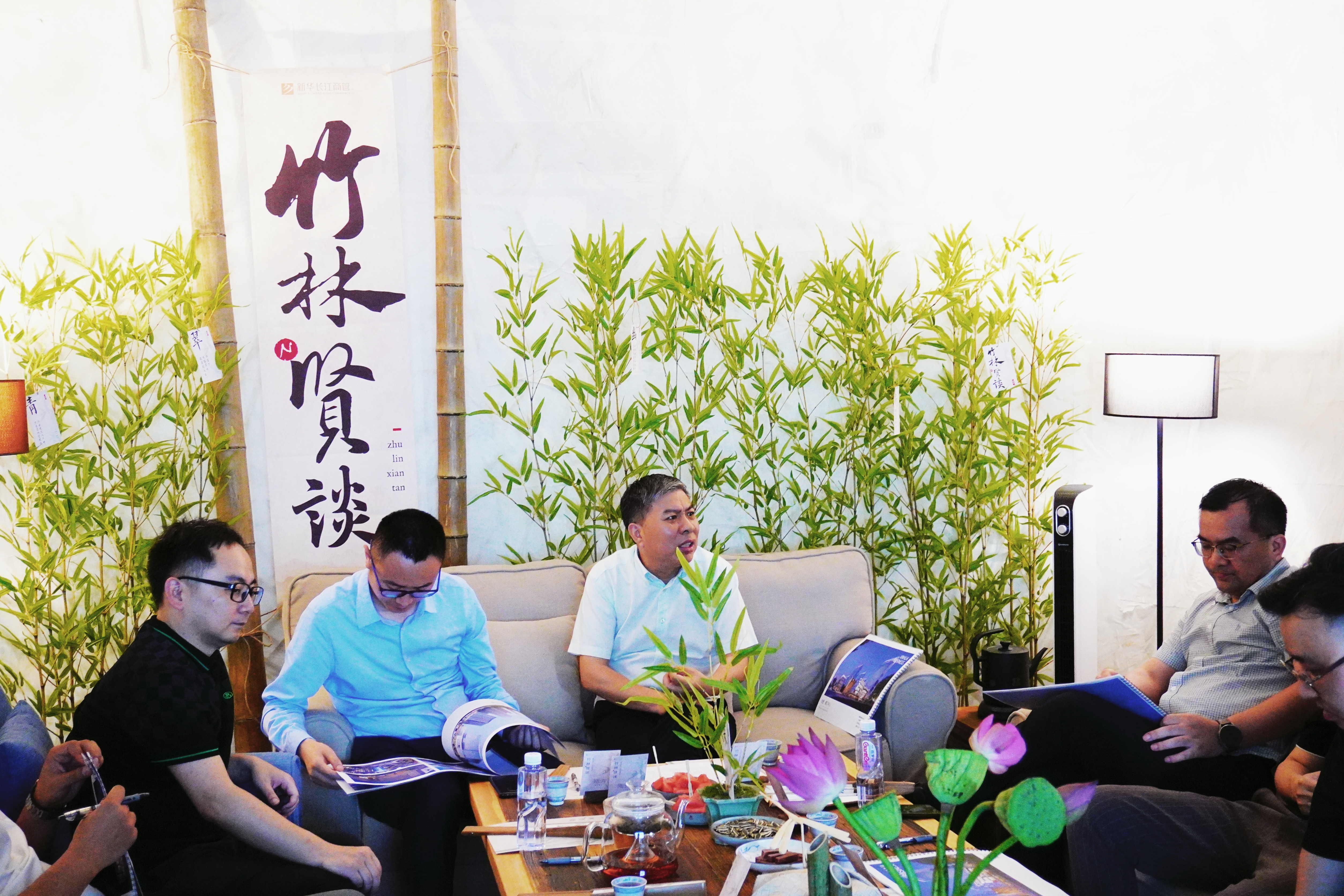 图片10.jpg 图片10.jpg